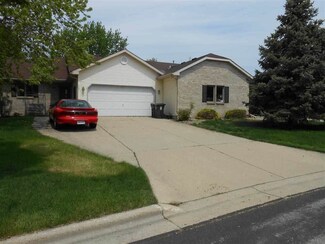 1760 Apple Dr, Sun Prairie, WI 53590