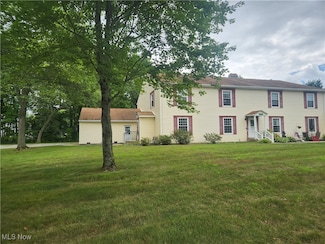574 Heritage Square Unit 404, Jefferson, OH 44047