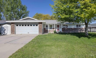 55 S Inverness Dr, Nampa, ID 83651