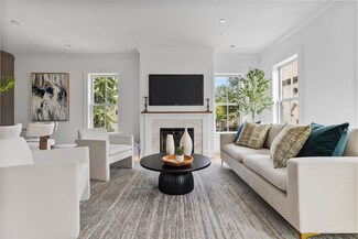 251 W 3rd St Unit 251, Boston, MA 02127