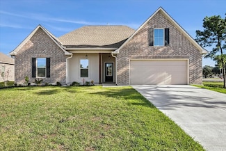 100 J'Leigh Ln, Bridge City, TX 77611