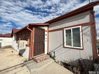 1027 1/2 W 2nd St, Reno, NV 89503