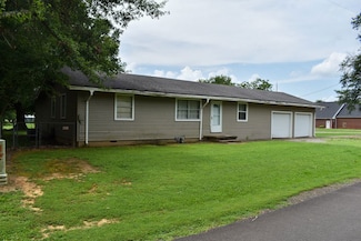 111 W Taylor St, Havana, AR 72842