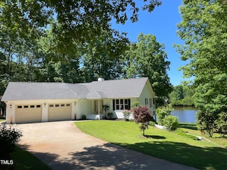 3309 Westcott Cir, Sanford, NC 27330
