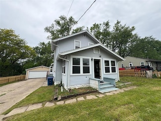 3206 62nd St, Des Moines, IA 50322