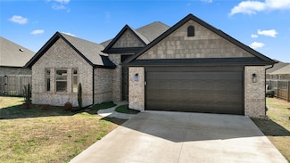 1937 Seabolt St, Pea Ridge, AR 72751