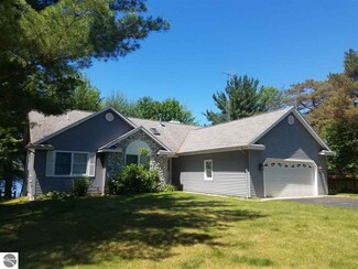 9467 Johnson Rd, Kaleva, MI 49645