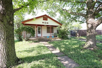 1320 W Oklahoma Ave, Sulphur, OK 73086