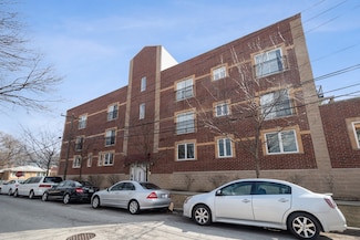 5758 N California Ave Unit 1C, Chicago, IL 60659