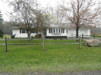 10725 Versailles Plank Rd, North Collins, NY 14111
