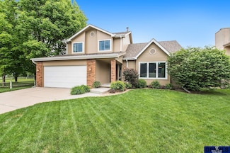 15201 Howe St, Omaha, NE 68144