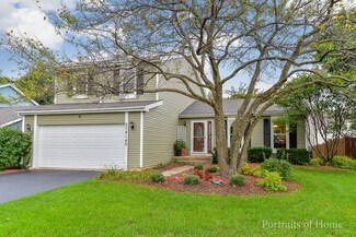 27W148 Sycamore Ln, Winfield, IL 60190