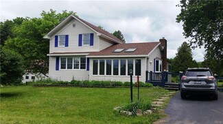 214 Harris Hill Rd, Fulton, NY 13069