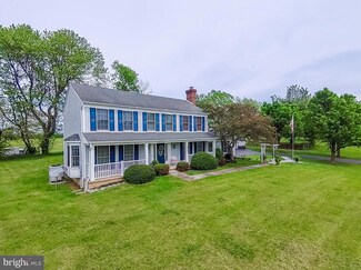 378 Prides Crossing, Shenandoah Junction, WV 25442