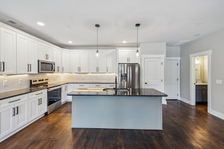 153 Crockett Hills Ln, Ashland City, TN 37015