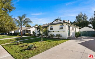 20442 Gilmore St, Winnetka, CA 91306