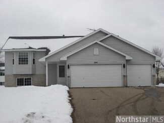 841 E Court St, Belle Plaine, MN 56011
