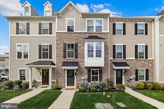 502 Sapphire Dr, Malvern, PA 19355