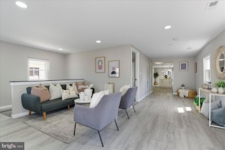 24 Mcguirk Dr, Glen Burnie, MD 21060