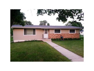 234 2nd St N, Central City, IA 52214