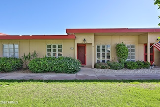 10040 W Royal Oak Rd Unit B, Sun City, AZ 85351