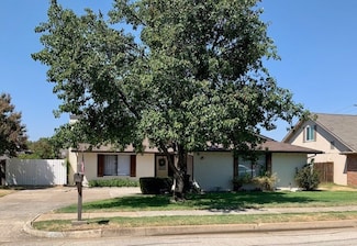 3055 Old Orchard Ln, Bedford, TX 76021