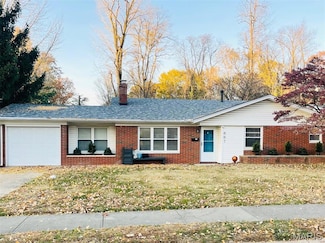 667 Notre Dame Ave, Edwardsville, IL 62025