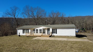 9210 Potts Creek Rd, Covington, VA 24426