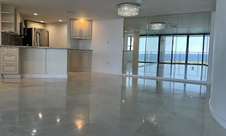 5600 N Flagler Dr Unit PH209, West Palm Beach, FL 33407