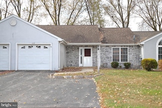 597 Blueberry Ln, Lebanon, PA 17046