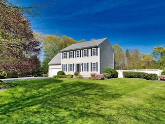 228 Old Westport Rd, North Dartmouth, MA 02747