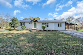 10 Grinnell Dr, Lawrenceburg, TN 38464