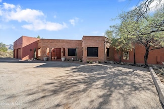 2855 W Lambert Ln, Tucson, AZ 85742