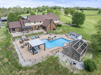 129 Adams Ln, Richmond, KY 40475