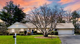 76 Ridgeway Cir, Springfield, MA 01118