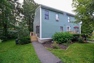 601 Piscassic St, Newmarket, NH 03857