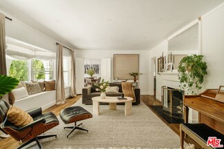 13905 Valley Vista Blvd, Sherman Oaks, CA 91423