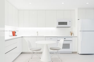 2301 Collins Ave Unit 636, Miami Beach, FL 33139