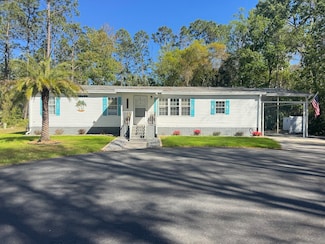 2057 SE Joan Rollins Ave, Crystal River, FL 34429