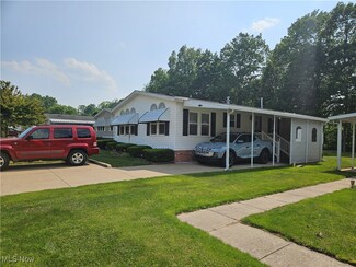 224 C St SW, Navarre, OH 44662