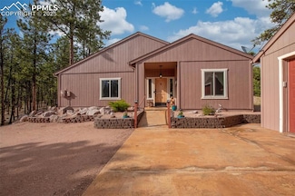 16 Rainier Dr, Florissant, CO 80816