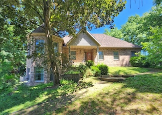 W9084 Lakeview Dr, Cambridge, WI 53523