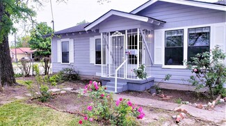 8918 Slay St, Dallas, TX 75217