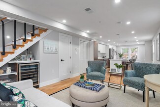 102 South St, Annapolis, MD 21401