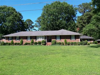1250 Riverview Dr, West Point, VA 23181