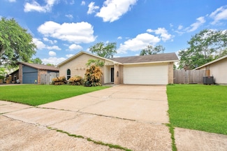18215 Navajo Trail Dr, Spring, TX 77388