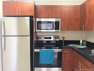 494 NW 165th St Unit C-602, Miami, FL 33169