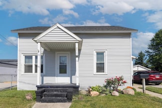 2005 S Euclid Ave, Bay City, MI 48706