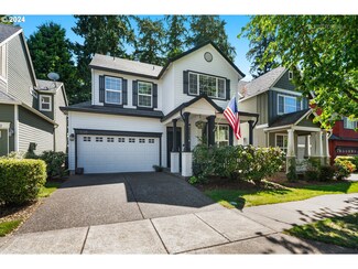 1034 SE Roundelay St, Hillsboro, OR 97123