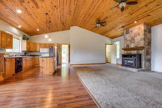 S1036 W Dutch Hollow Rd, La Valle, WI 53941